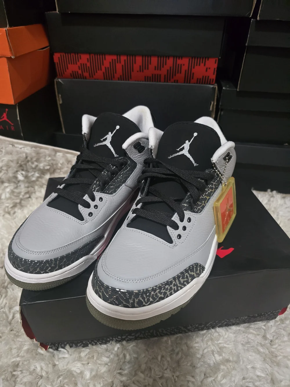 Jordan Retro 3 Shoes in Grey and Black with Elephant Print